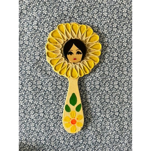 Vintage daisy hand mirror - vintage,