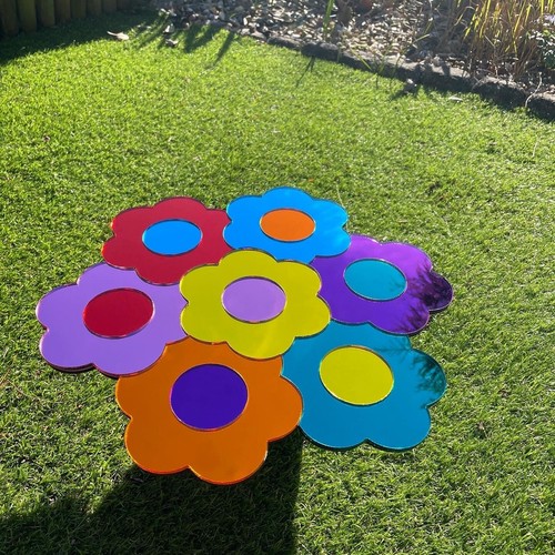 Retro rainbow daisy flower - rainbow,