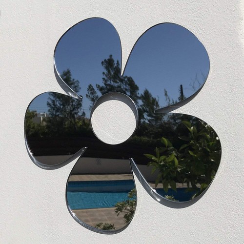 Daisy flower garden mirror - daisy,